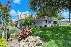 2704 RIVERBLUFF PKWY #V-113, SARASOTA, FL 34231 Sold 07/14/22