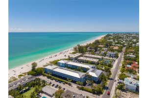 7000 GULF DR #208, HOLMES BEACH, FL 34217 Sold 08/24/22