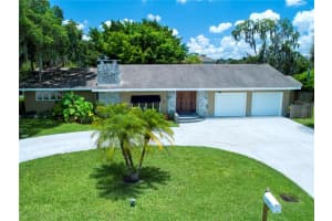 1813 PAR PL, SARASOTA, FL 34240 Sold 08/09/22