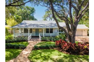 1740 PROSPECT ST, SARASOTA, FL 34239 Sold 07/25/22