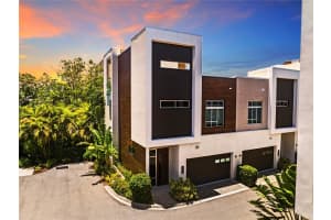 247 COSMOPOLITAN CT, SARASOTA, FL 34236 Sold 08/17/22