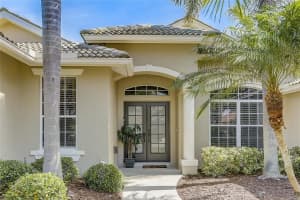 4923 Cedar Oak Way, Sarasota, FL 34233, Sold 07/08/22