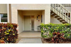 7149 WOOD CREEK DR #105, SARASOTA, FL 34231 Sold 08/31/22