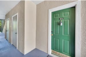 5140 NORTHRIDGE RD #104, SARASOTA, FL 34238 Sold 08/26/22