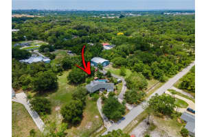 2660 57TH ST, SARASOTA, FL 34243 Sold 05/03/23