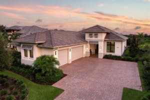 9272 MCDANIEL LN, SARASOTA, FL 34240 Sold 08/05/22