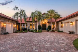 8435 LINDRICK LN, BRADENTON, FL 34202 Sold 06/02/23