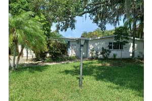 352 HIGHLAND SHORES DR, ELLENTON, FL 34222 Sold 11/21/22
