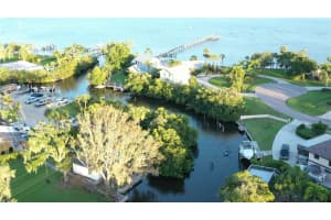 352 HIGHLAND SHORES DR, ELLENTON, FL 34222 Sold 11/21/22