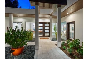 7323 PINE NEEDLE RD, SARASOTA, FL 34242 Sold 04/28/23