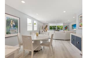 811 BAYPORT WAY, LONGBOAT KEY, FL 34228 Sold 07/14/22