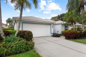 5110 BROOKSBEND CIR, SARASOTA, FL 34238 Sold 09/14/22