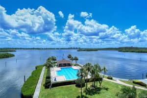 8897 MIDNIGHT PASS RD #503, SARASOTA, FL 34242 Sold 10/27/22