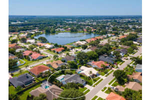 4847 OAK POINTE WAY, SARASOTA, FL 34233 Sold 08/17/22