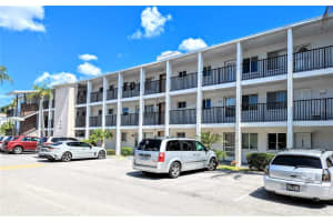 2079 SUNSET DR #G34, BRADENTON, FL 34207 Sold 10/26/22