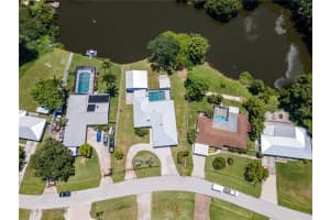 421 LAKE DR, SARASOTA, FL 34232 Sold 08/22/22