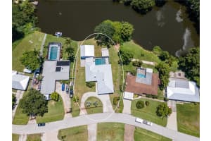 421 LAKE DR, SARASOTA, FL 34232 Sold 08/22/22