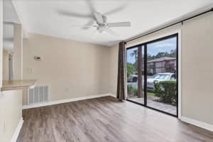 5026 WATER OAK DR #117, BRADENTON, FL 34207 Sold 07/29/22