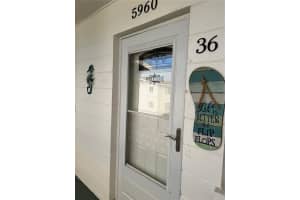 5960 WELCOME RD #H36, BRADENTON, FL 34207 Sold 10/17/22