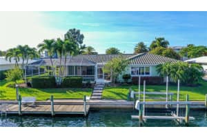 551 CHIPPING LN, LONGBOAT KEY, FL 34228 Sold 08/31/22
