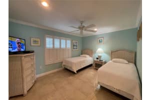 1800 GULF DR N #214, BRADENTON BEACH, FL 34217 Sold 08/10/22