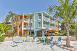 110 12TH ST S #122, BRADENTON BEACH, FL 34217 Sold 10/12/22