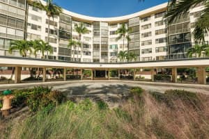 5855 MIDNIGHT PASS RD #601, SARASOTA, FL 34242 Sold 09/06/22