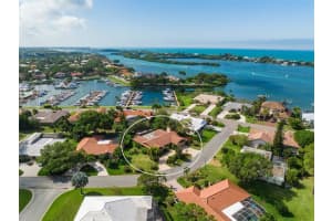 327 SEA ANCHOR DR, OSPREY, FL 34229 Sold 10/05/22