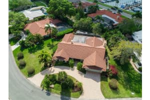 327 SEA ANCHOR DR, OSPREY, FL 34229 Sold 10/05/22