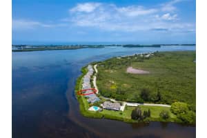 14 TIDY ISLAND BLVD, BRADENTON, FL 34210 Sold 08/26/22