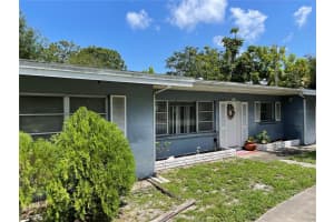 703 WHITFIELD AVE, SARASOTA, FL 34243 Sold 08/19/22