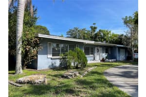 703 WHITFIELD AVE, SARASOTA, FL 34243 Sold 08/19/22