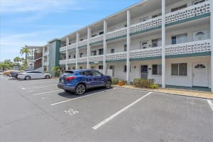 1850 SUNNY DR #F4, BRADENTON, FL 34207 Sold 08/15/22