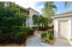 9611 Castle Point Dr #916, SARASOTA