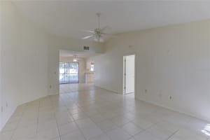 5754 W DEER HOLLOW LN, SARASOTA, FL 34232 Sold 08/17/22