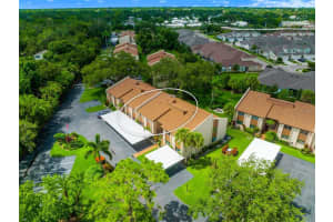 2592 CLUBHOUSE CIR #204, SARASOTA, FL 34232 Sold 09/09/22