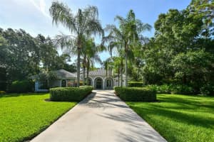 5467 ASHLEY PKWY, SARASOTA, FL 34241 Sold 01/06/23