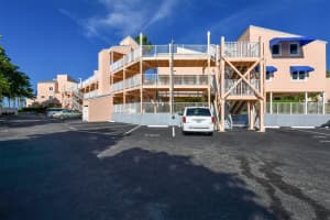 4725 GULF OF MEXICO DR #308, LONGBOAT KEY, FL 34228 Sold 10/11/22