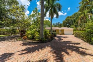 1802 FIELD RD, SARASOTA, FL 34231 Sold 10/12/22