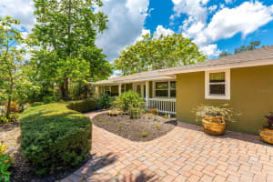 1802 FIELD RD, SARASOTA, FL 34231 Sold 10/12/22