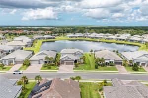 2016 WOODLEAF HAMMOCK CT, LAKEWOOD RANCH, FL 34211 Sold 10/14/22