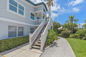 1274 SIESTA BAYSIDE DR #1274-C, SARASOTA, FL 34242 Sold 07/29/22