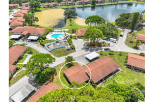 4635 TIPPECANOE TRL #34, SARASOTA, FL 34233 Sold 08/31/22