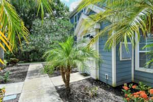 5561 ROSEHILL RD #204, SARASOTA, FL 34233 Sold 09/02/22