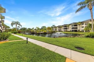 6979 WINKLER RD #118, FORT MYERS, FL 33919 Sold 08/25/22