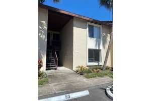 2733 HIDDEN LAKE BLVD #B, SARASOTA, FL 34237 Sold 10/03/22