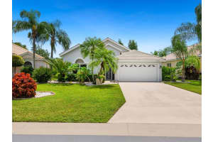 6825 SUPERIOR STREET CIR, SARASOTA, FL 34243 Sold 10/07/22