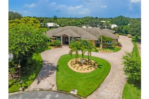 3727 BENEVA OAKS WAY, SARASOTA, FL 34238 Sold 09/23/22