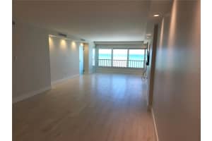 19 WHISPERING SANDS DR #1202, SARASOTA, FL 34242 Sold 11/18/22
