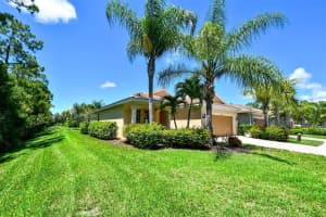 6100 GRANAWAY CT, SARASOTA, FL 34238 Sold 11/16/22